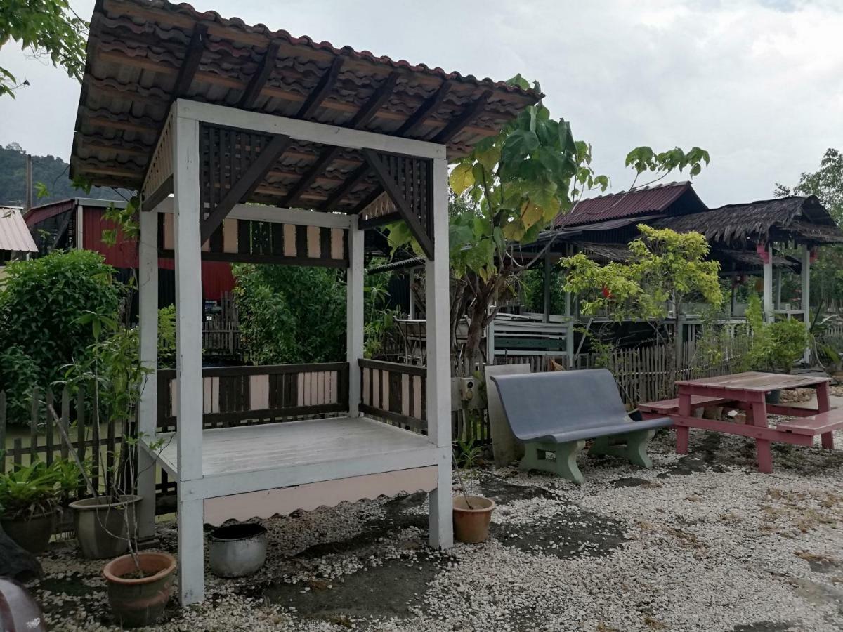 Mykampung Chalet Hotel Ipoh Eksteriør billede